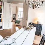 Designer Flat, Fully Furnished & Sunny